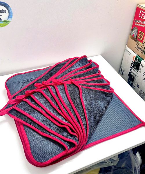 Khăn lau xe đen dày 40x40